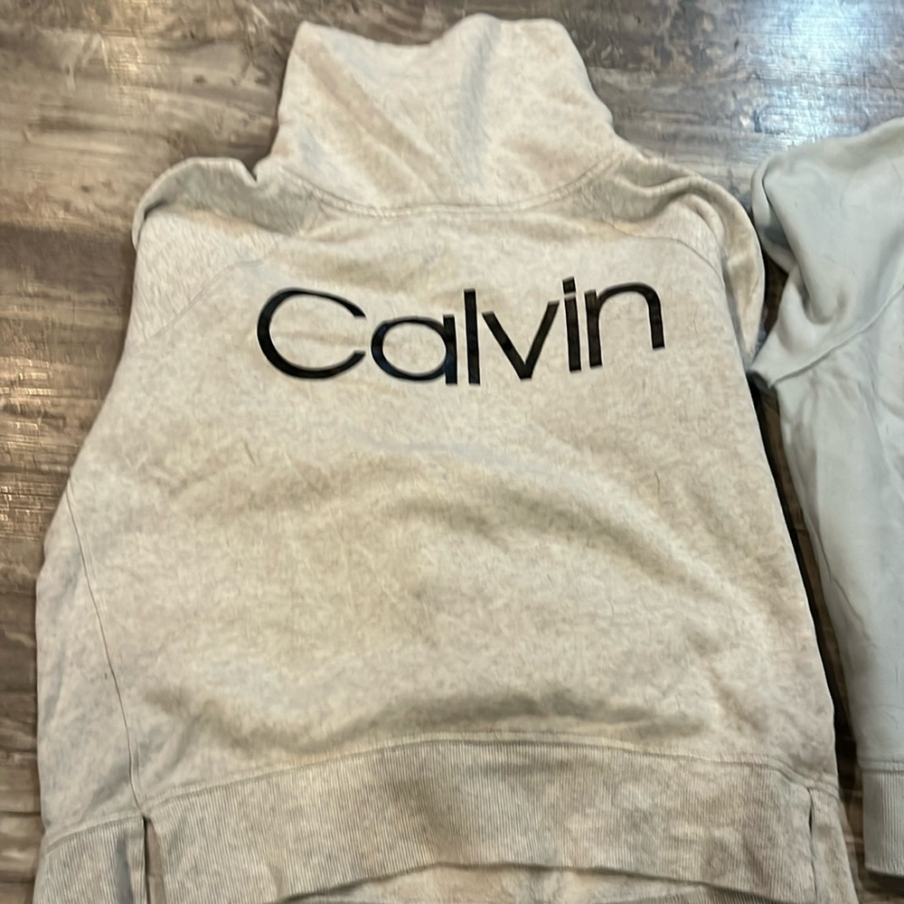 Women’s cowl neck sweatshirt
